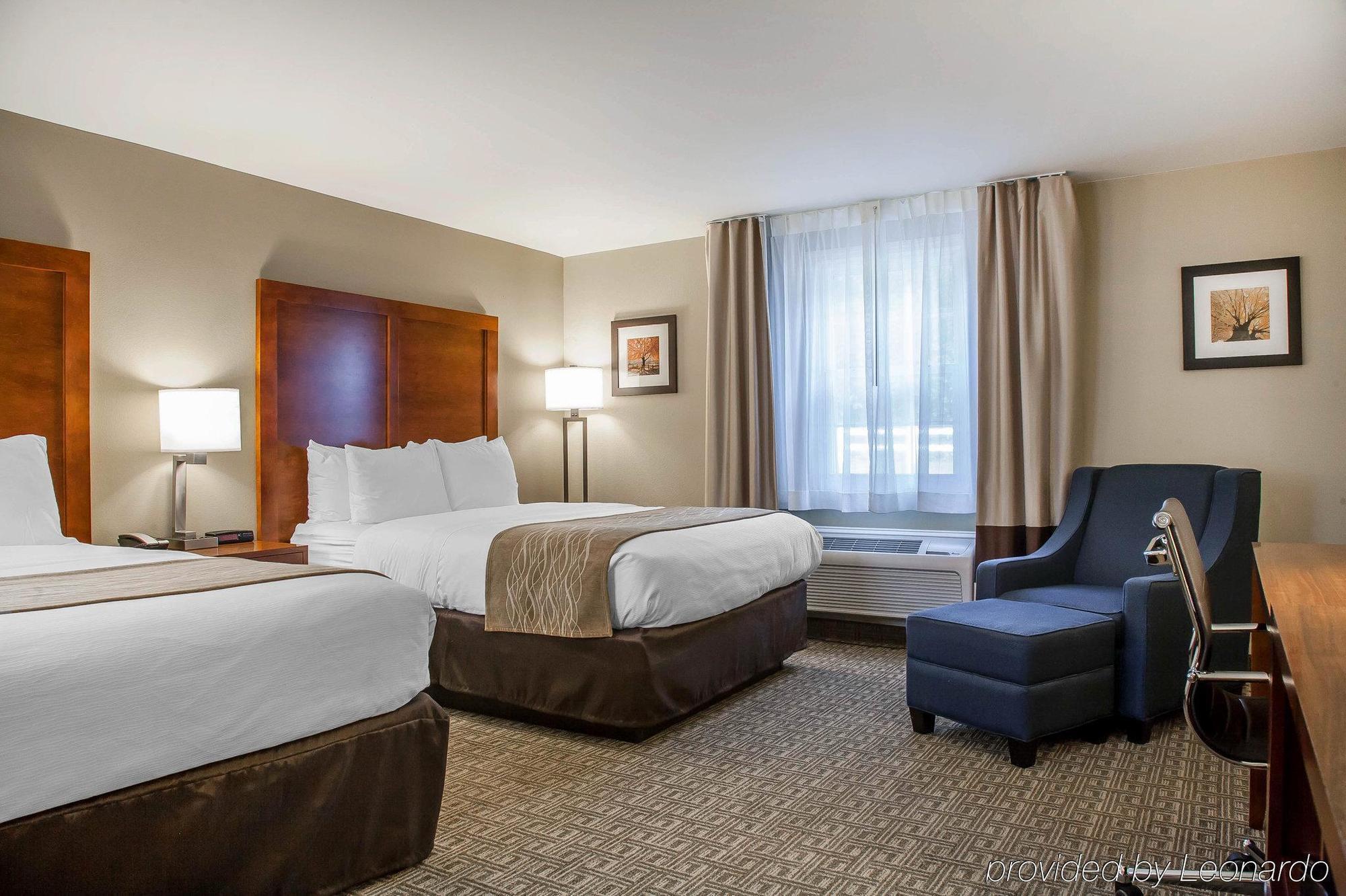 Comfort Inn & Suites Sturbridge-Brimfield Εξωτερικό φωτογραφία